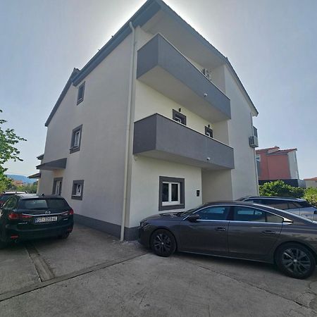 Apartmani Dianna Kaštela Buitenkant foto